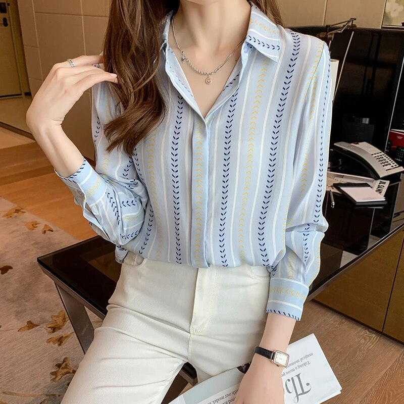 Elegant Ladies Blouse – Long Sleeve Chic Top for Casual or Formal Wear