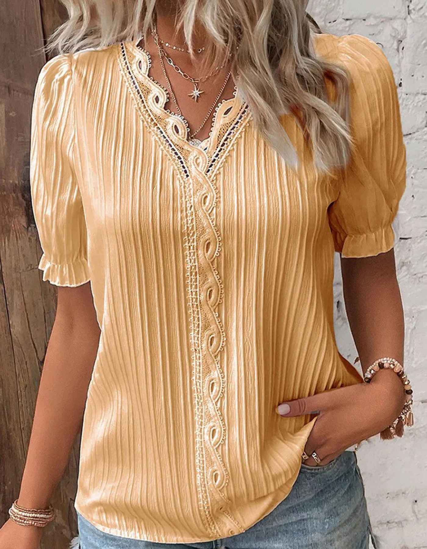 Elegant Summer Tops for Women – Lightweight Stylish Blouses for Casual Wear