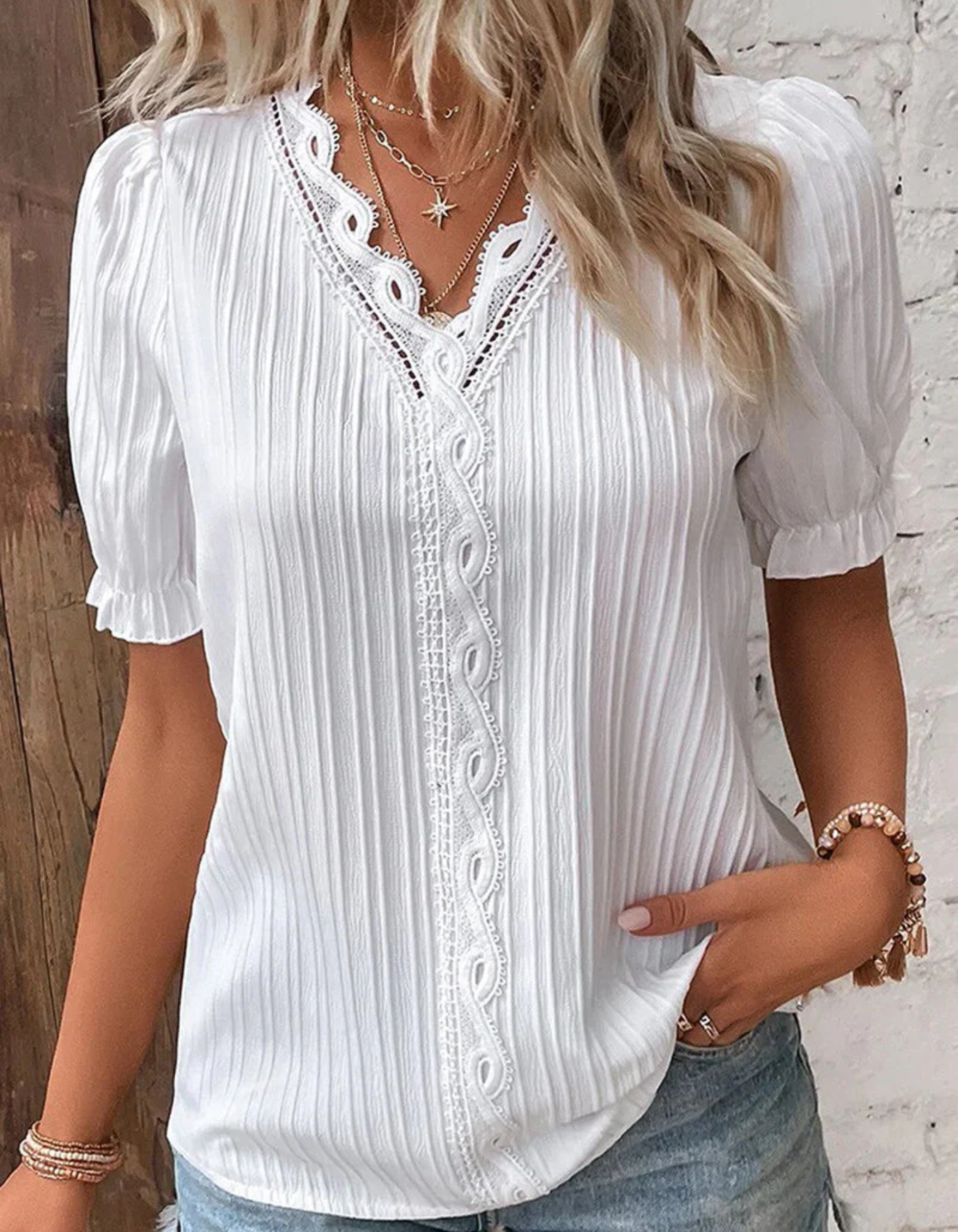 Elegant Summer Tops for Women – Lightweight Stylish Blouses for Casual Wear