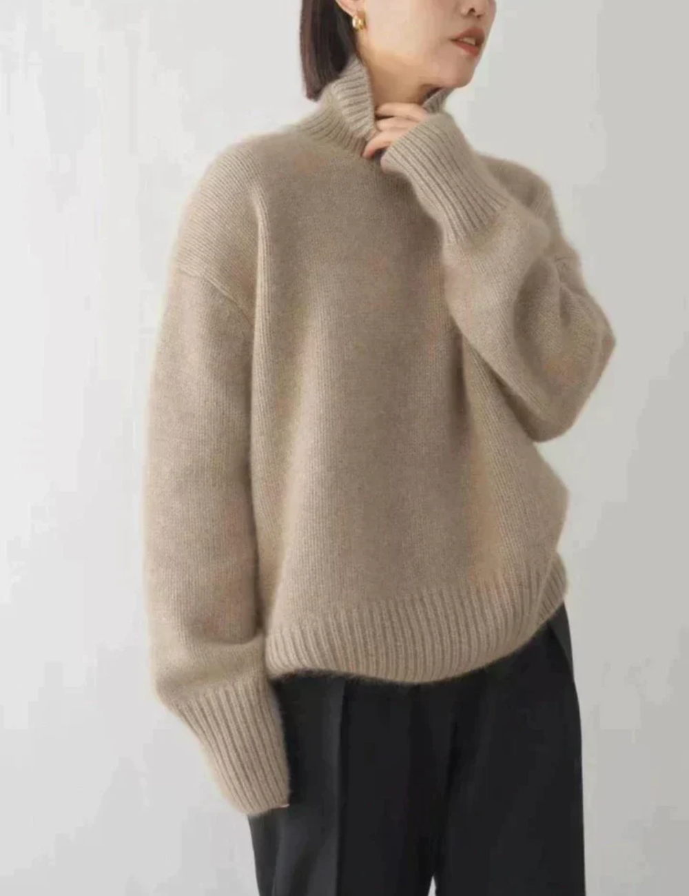 Women's Oversized Roll Neck Jumper – Elegant Knit Sweater for Casual Wear