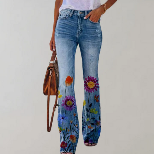 Wide Leg Flared Jeans for Women – Modern Stylish Denim Trousers