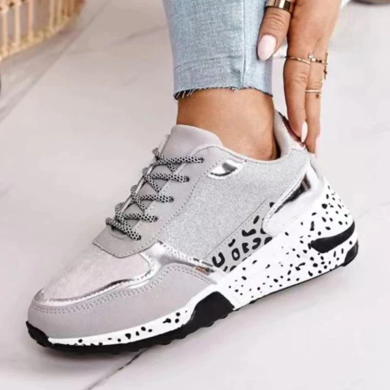 Platform Sneakers for Women – Stylish Trainers with Comfortable Design