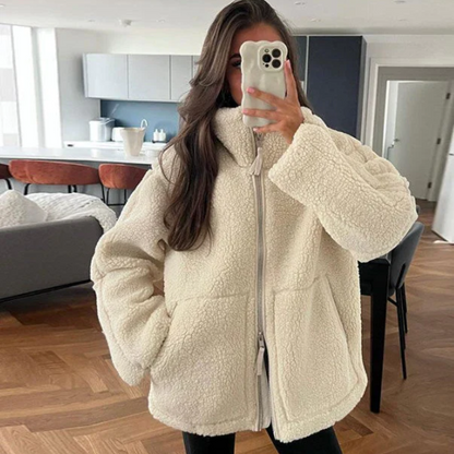 Teddy Jacket for Women – Stylish Beige Faux Fur Outerwear for Winter