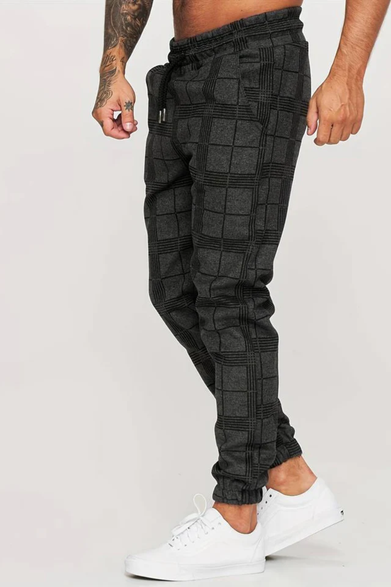 Jogging Trousers for Men – Stylish Checked Sweatpants in White for Casual Wear