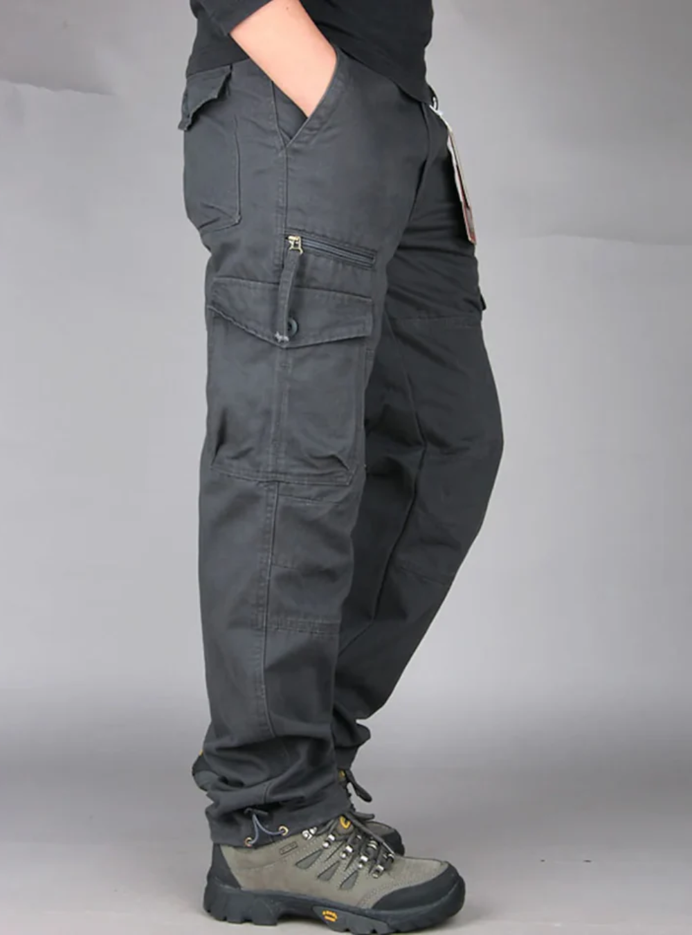 Hiking Trousers for Men – Lightweight Cargo Pants with Multiple Pockets