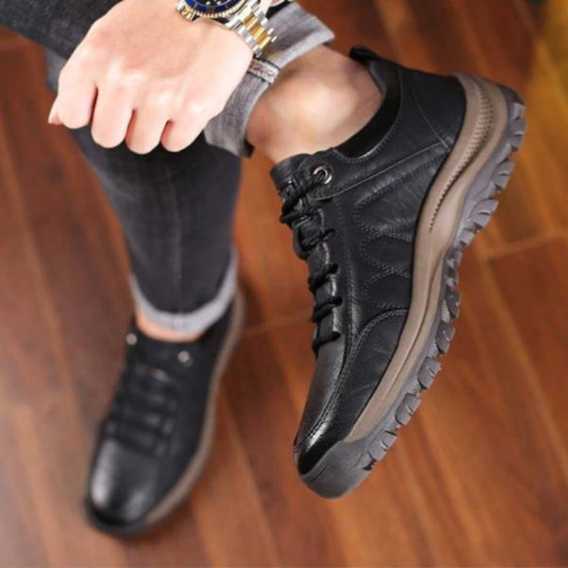 Men's Black Shoes – Stylish Casual Footwear for Everyday Comfort