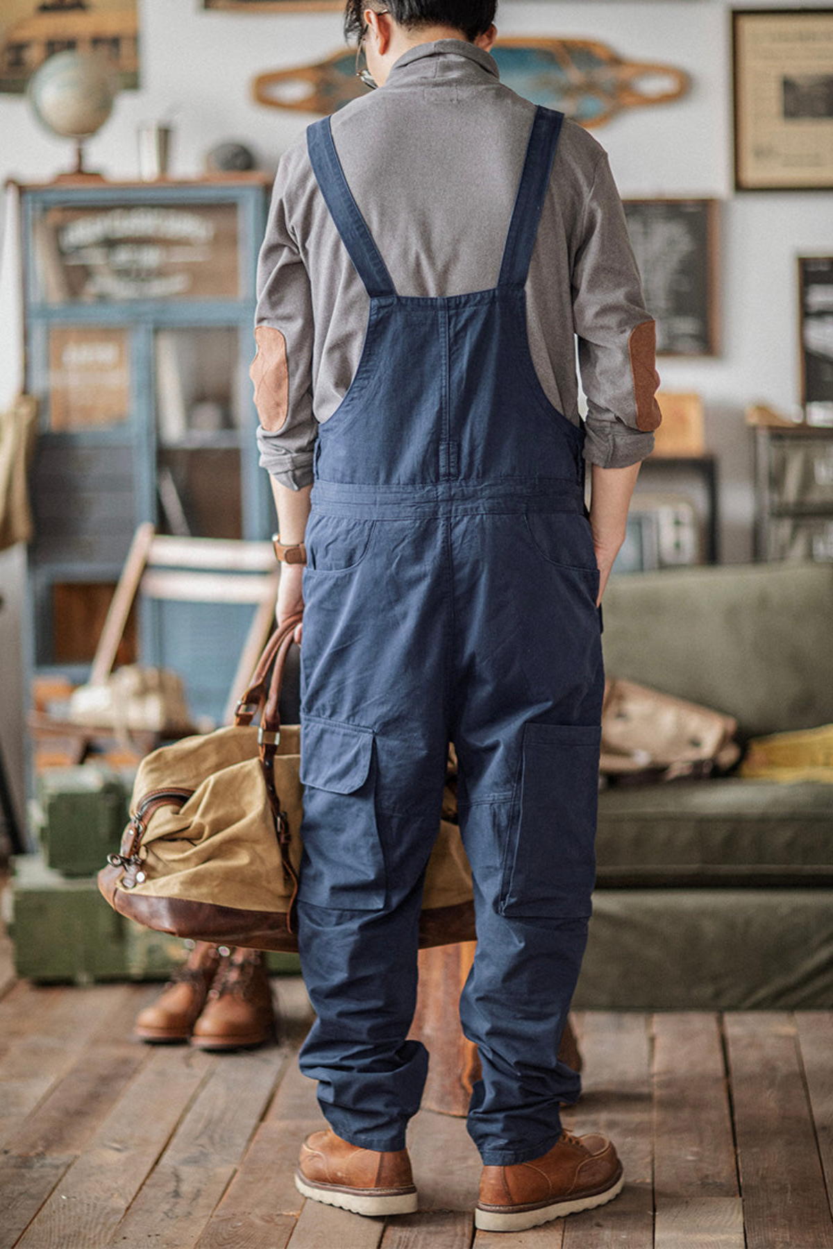 Men's Black Overalls – Durable Workwear with Pockets for Heavy-Duty Use