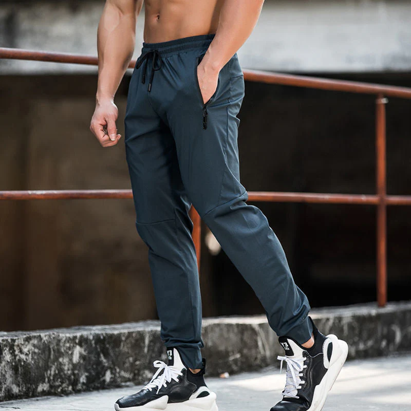 Jogging Trousers for Men – Grey Fitness Pants with Stretch Fabric and Pockets